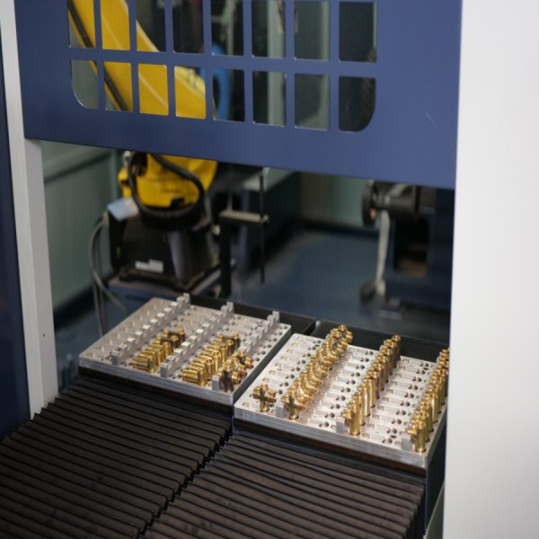 used fanuc grinding robots