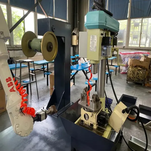 Faucet grinding machine